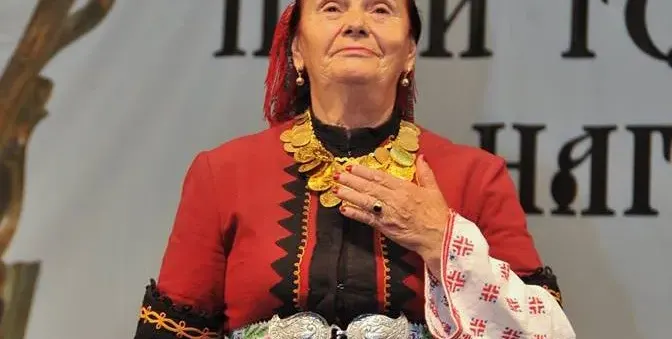Валя Балканска навръх рождения си ден: Благодаря на Бог, че ОЦЕЛЯХ
