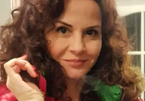 Гергана Стоянова: ИЗГОРИХ СЕ ЖЕСТОКО, но цял месец ще съм къдрава!