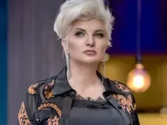 Силвена Роу се ваксинира