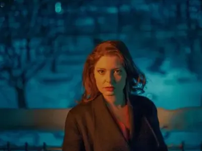 Алекс Сърчаджиева не иска имотите на баща си! (Актрисата разкрива най-голямата си болка в моноспектакъл)