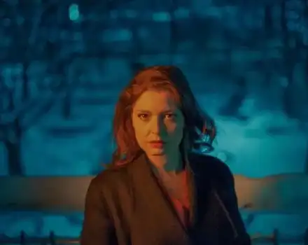 Алекс Сърчаджиева не иска имотите на баща си! (Актрисата разкрива най-голямата си болка в моноспектакъл)