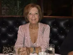 Анахид Тачева се шири в апартамент за 5 млн в Ню Йорк