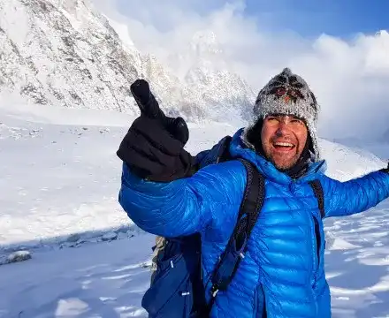 Атанас Скатов зарязал науката заради баирите (Българинът слизал от К2 без пикели, имал стомашна инфекция)