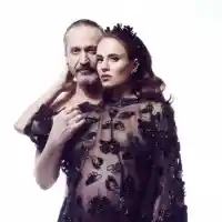 Бременната Радина Кърджилова се пусна без дрехи