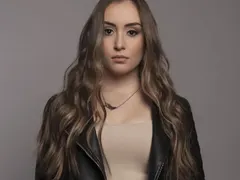 Дара Екимова подготвя нова песен