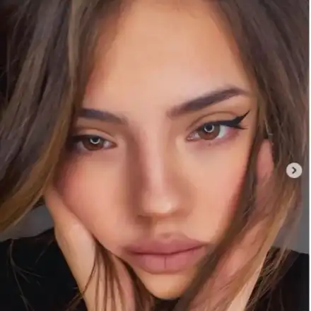 Дара си направи домашно студио