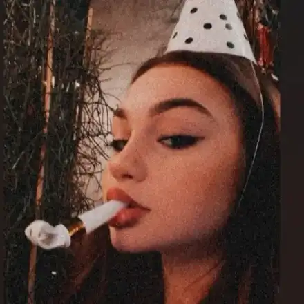 Детето-чудо порасна! Крисия подпали мрежата със СНИМКИ по бански