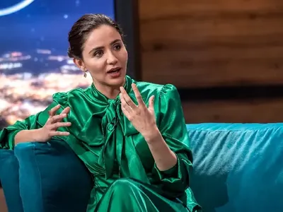 Елен Колева се появи в странен вид при Цитиридис - СНИМКИ! (Проси пари, за да се омъжи)