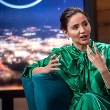 Елен Колева се появи в странен вид при Цитиридис - СНИМКИ! (Проси пари, за да се омъжи)