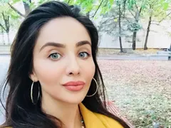 Елен Колева си смени лицето! Вижте какви пластики има