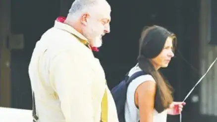 Ето я жената на Ути!