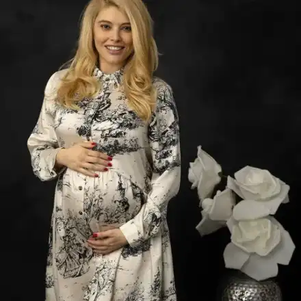 Ева Веселинова на мега пазар за бебето