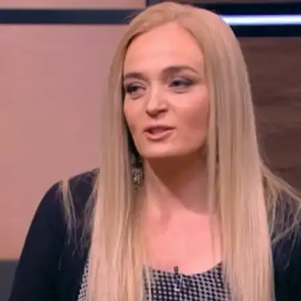 Гена Трайкова се пробвала за шеф в Нова