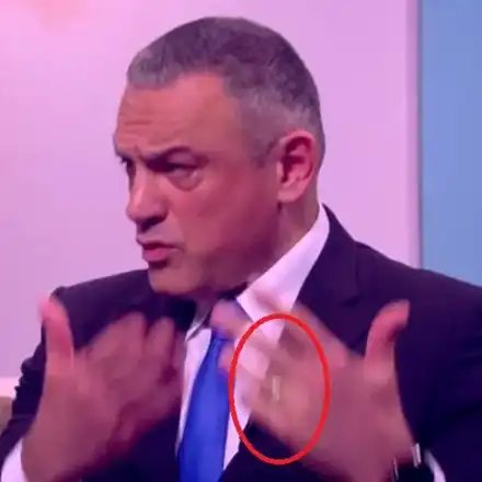 Халката го издаде: Юксел Кадриев се ожени тайно в Гърция за богатата гъркиня