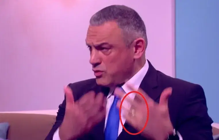 Халката го издаде: Юксел Кадриев се ожени тайно в Гърция за богатата гъркиня