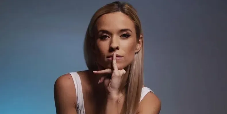 И гаджето на Тото става влогър