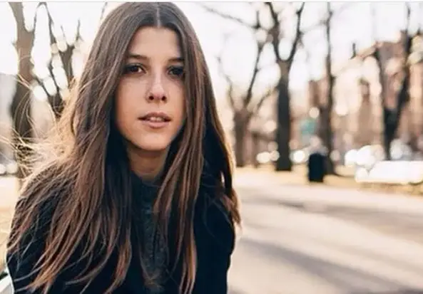 Княгиня Мафалда става поп звезда (Внучката на Симеон трупа все повече популярност)