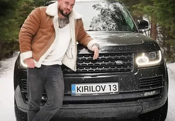 Kристиан Кирилов подкара нов джип за 100 бона в кризата