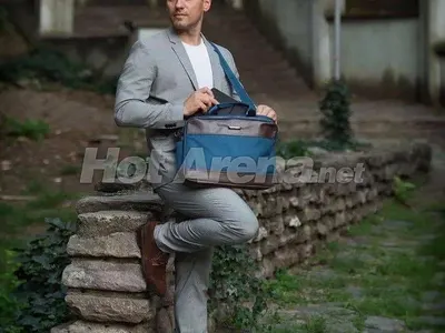 Лорд Евгени Минчев в акция: Венци с огромен кожен атрибут, Вътова и как красотата може да не е симетрия  и още  + СНИМКИ