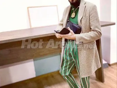 Лорд Евгени Минчев в акция: Венци с огромен кожен атрибут, Вътова и как красотата може да не е симетрия  и още  + СНИМКИ