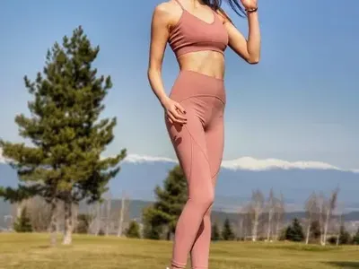 Луиза Григорова с перфектно тяло без диети