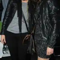 Луиза и Теодора Духовникова: Затворете театрите, защо тази мъка трябва да продължава?