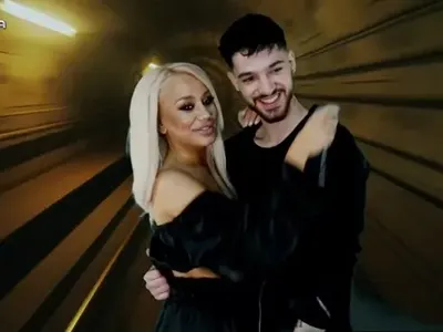 Малкият Стораро и кака Теди  признаха, че са гаджета със СНИМКА от спалнята (Виж галерия)