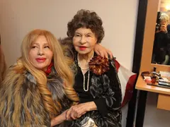 Муки разкри: Постоянно получавам знаци от Стоянка (Вижте какво й се е случило)