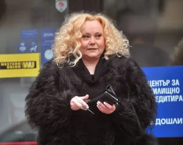 Наталия Симеонова без дъщеря си на рождения си ден