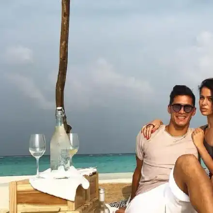 Новата звезда на „Лудогорец“ води журналистка! Сотириу очаква красавицата с бебето им в Разград