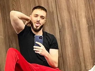 Пореден чалга завой! Няма да повярвате с кого ще прави дует Криско