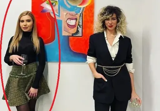 Щерката на Маджо с първа кураторска изложба (СНИМКИ)