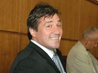 Щерката на Маджо с първа кураторска изложба (СНИМКИ)