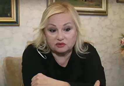 Тони Димитрова грейна с ново лице!  Нямам пластични операции, кълне се бургазлийката