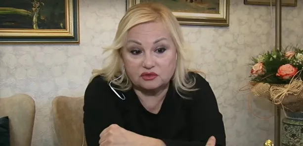Тони Димитрова грейна с ново лице!  Нямам пластични операции, кълне се бургазлийката
