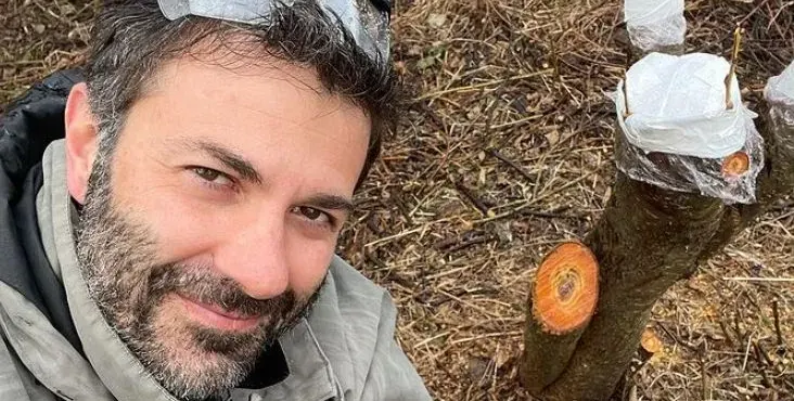 Венелин Петков пусна побеляла брада (Уволненият директор на бТВ се отдаде на семейството)