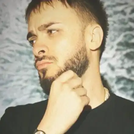 Вижте как е изглеждал Криско преди близо 15 години: Дойдох в София с торба мечти (ФОТО)