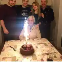 99-годишната майка  на Мангъров - милионерка