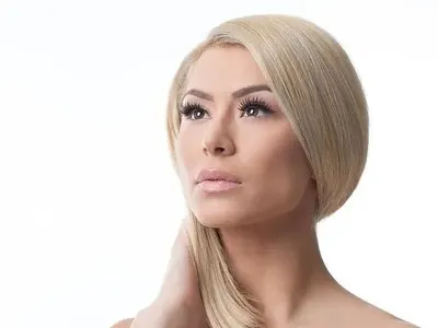 Ася Капчикова заличава белези с лазер