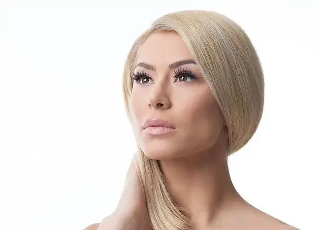 Ася Капчикова заличава белези с лазер