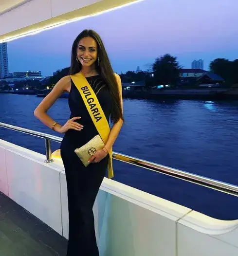 Българка Топ 10 на най-красивите жени в света без грим