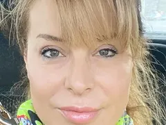 Бинтоваха Мира Добрева след изваждане на мъдрец