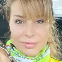 Бинтоваха Мира Добрева след изваждане на мъдрец