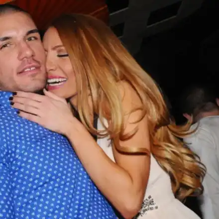 Бившият на Русата Златка я смени с тунингована бръмчалка (Снимка в галерията)