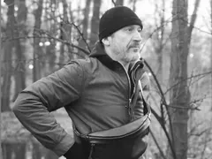 Бомба! Деян Донков става дизайнер