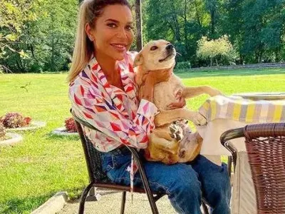 Бони влюбена в… куче! (ФОТО)