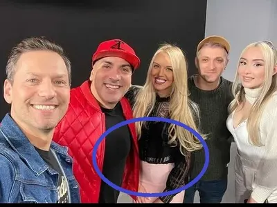 Бременна ли е Натали Трифонова? Синоптичката вече не може да скрие коремчето (СНИМКИ)