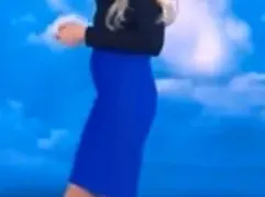 Бременна ли е Натали Трифонова? Синоптичката вече не може да скрие коремчето (СНИМКИ)