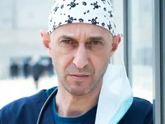 Д-р Врабчев от „Откраднат живот” 40 дни гладувал заради гадже