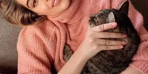 Дъщерята на Гала ражда през лятото